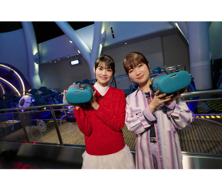 SPY×FAMILY」声優・種崎敦美＆早見沙織がUSJコラボを体験！ ライドや