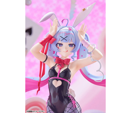 初音ミクが「ラビットホール」の衣装で立体化！「POP UP PARADE」のL