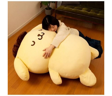 ポムポムプリン」そのサイズ、全長約105cm!? すべてを受け入れてくれる