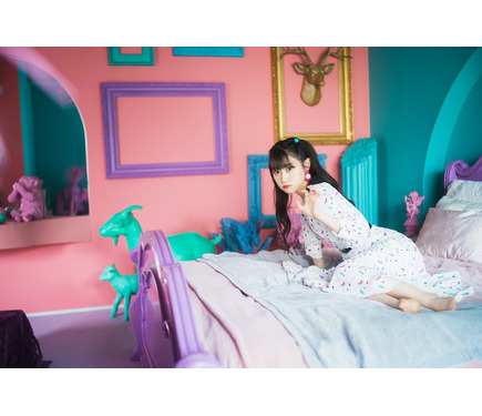 アート/エンタメ/ホビー VOICE GIRLS vol.16 小倉唯、夏感満載＆キュートなグラビアにドキッ♪ 「B.L.T.