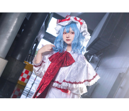 コスプレ】「東方project」“紅い悪魔”レミリアお嬢様が福岡に遊びに来
