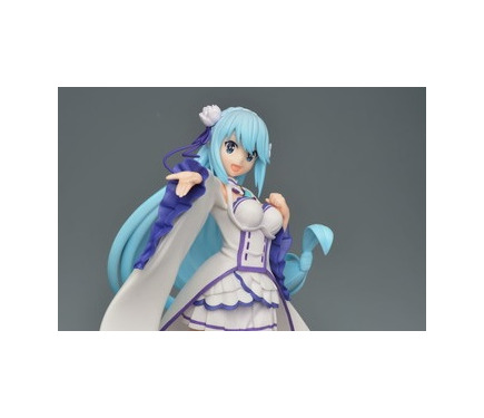 アクア様がエミリアのコスプレ……？ 『この素晴らしい世界に祝福を