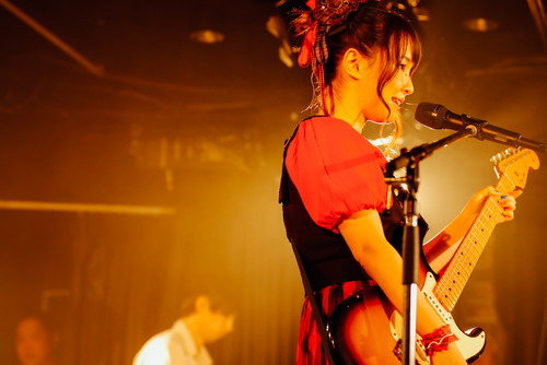 伊藤かな恵/First live tour 2012 ココロケシキ/出演:伊藤… エンディングはみんなで手を繋いで！ 伊藤かな恵 ファーストライブ