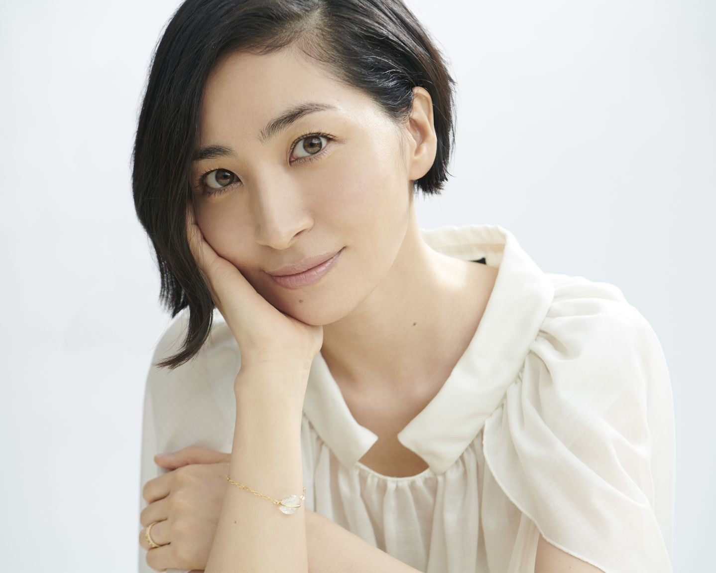 坂本真綾が シングルコレクション アチコチ をリリース いろんなことに挑戦して 頑張った8年が詰まっていて感慨深い気持ちになります 超 アニメディア