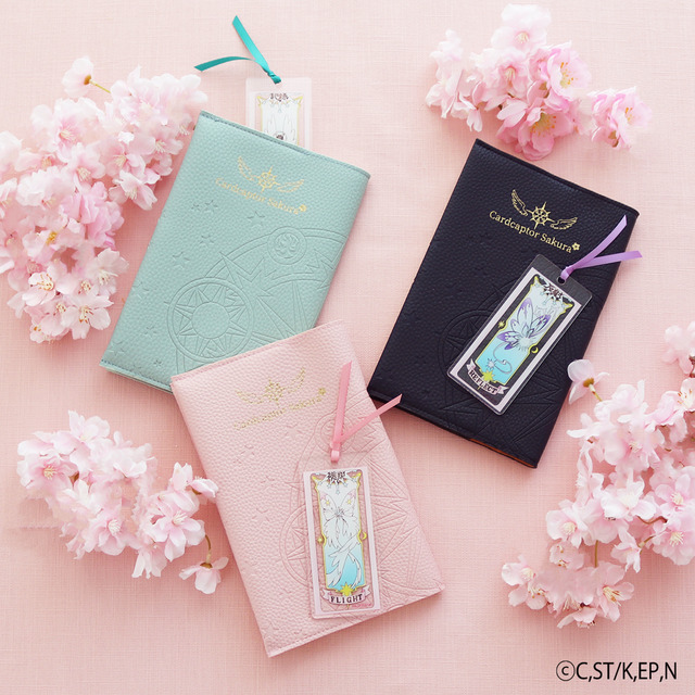 カードキャプターさくら　ハンカチ CCさくら」バトルコスチュームや夢の杖、カードなどのモチーフに注目