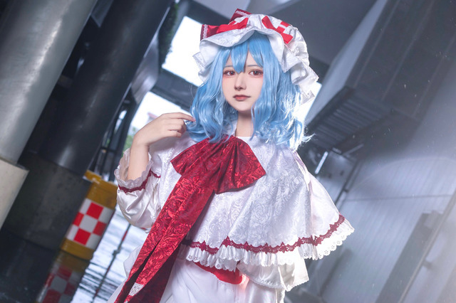 コスプレ】「東方project」“紅い悪魔”レミリアお嬢様が福岡に遊びに来