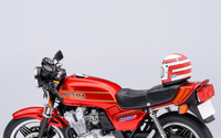 バイクマンガの金字塔「バリバリ伝説」巨摩郡の愛機・Honda CB750Fが1/12スケールで立体化！「大阪モーターサイクルショー」でも販売・展示 画像