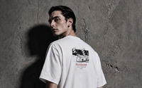 「頭文字D」“ギャンギャン”を大胆デザイン!! AE86＆RX-7の名シーンを立体刺繍で表現したTシャツ登場 画像