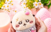 「ちいかわ」ラッコがスウェット姿に!? ハチワレたちは肉まんもぐもぐ♪ 新作マスコット登場 画像