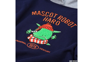 「ガンダム」ハロの冬支度が愛らしい♪ 日常使いもできるオシャレなパーカー、MA-1ジャケットほか登場 画像