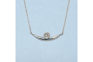 「サンリオ」キティが大人ジュエリーに♪ ツキを引き寄せてくれるかも…「JAM HOME MADE」コラボ第2弾！“愛が隠された”Tシャツも復刻 画像