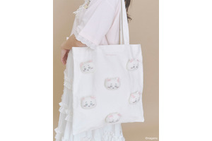 ちいかわお顔バッグが可愛すぎる♪ ちいかわ×merry jenny 初コラボ！ ぬいぐるみトートやフリルTシャツのスペシャルコレクション登場 画像