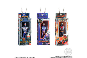 「仮面ライダー」全部揃えたい！アマゾン、アギト、ディケイド…箱パッケージ入りソフビのミニチュアが登場 画像