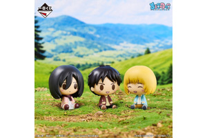 「進撃の巨人」エレン、ミカサ、アルミンの幼少期姿に涙…！タロット風デザインは神秘的！ぬい・フィギュア・ホロカードなど登場【一番くじ】 画像
