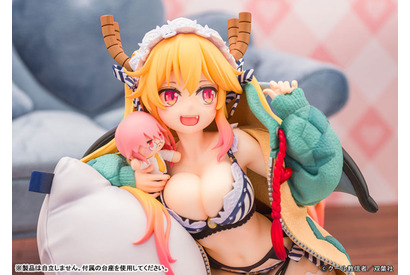 「小林さんちのメイドラゴン」トール&エルマがおうちでリラックス♪パーカー姿でフィギュア化 画像