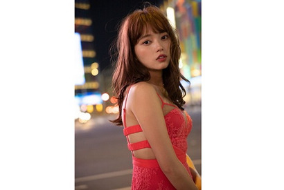 『妖怪ウォッチ』OPテーマ「ゲラゲラポーのうた」でおなじみの小室さやか、待望のファースト写真集発売決定 画像