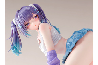 ギャルの誘惑には勝てない…！腰からお尻のしなやかウェーブに釘付け♪ フィギュア登場 画像