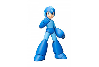 ロックマンが全高22cmの大型フィギュアとして、クレーンゲーム景品に。優しく端正な表情や、スライディング痕など、細部にまで至るこだわりが…… 画像