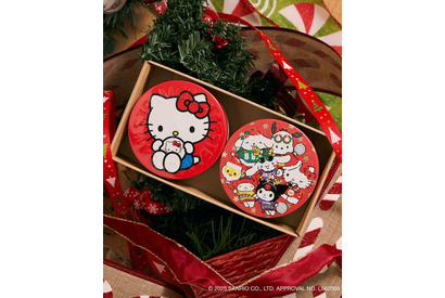 ハローキティたちがクリスマスセーターでパーティ♪ 限定デザインがキュートすぎ！「スチームクリーム」クリスマス商品が登場 画像