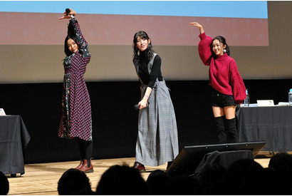 舞台『少女☆歌劇 レヴュースタァライト -The LIVE-#2 revival』Blu-ray発売記念イベント「遠足のレヴュー in 横浜」開催、青嵐総合芸術院の3人が、横浜に“青い嵐”を巻き起こす！【レポート】 画像