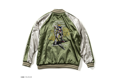 「ガンダム 鉄血のオルフェンズ」ガンダム・バルバトスを大胆に刺繍デザイン！リバーシブル仕様のスカジャン登場 画像