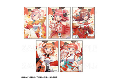 「五等分の花嫁」三玖、四葉たちが“金魚絢爛”で華やかなドレス姿に♪ アクスタなど新作グッズ多数登場 画像