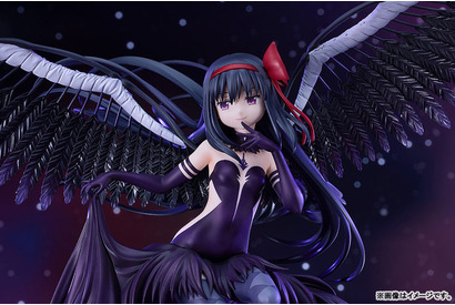 「まどマギ」悪魔ほむら“待たせちゃって、ごめんね…” 翼や衣装のディテールの際立った決定版フィギュア登場 画像
