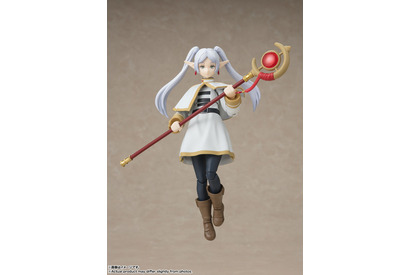 【待望の再販】フリーレンが可動フィギュアになっちゃった☆ 困り顔な表情パーツや付け替えツインテールも付属♪ 画像