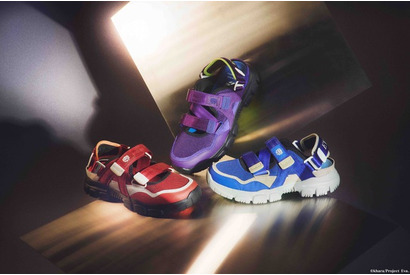 「エヴァ」零号機、初号機、弐号機をイメージ！スニーカーの安定感&サンダルのフラットさが融合した2WAY仕様コラボシューズ登場 画像