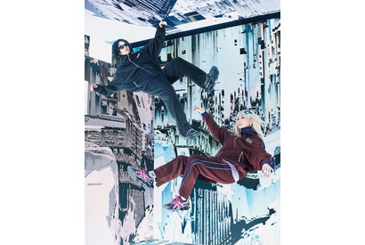 YOASOBIがASICSとコラボ！ 自らデザインに参加したシューズ＆アパレルを発売！ 画像