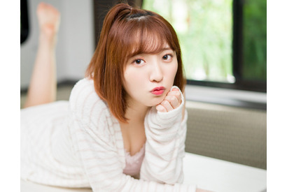 “彼女感満載”なもえしに癒される!声優・豊田萌絵のフォトブックが8月7日に発売決定 画像