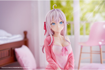 「ロシデレ」アーリャのセクシーな部屋着姿がたまらん…!! デレ顔に思わずドキドキする1/6スケールフィギュアが登場 画像