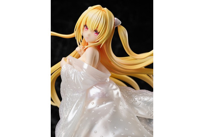 「To LOVEる」“えっちいのはキライです…”金色の闇が宇宙一のスケスケ白無垢姿でフィギュア化 画像