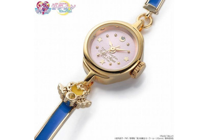 「セーラームーン」Eternalウォッチが登場！ クリスタルガラスをあしらったコンパクトやリボンが可愛い♪ 画像