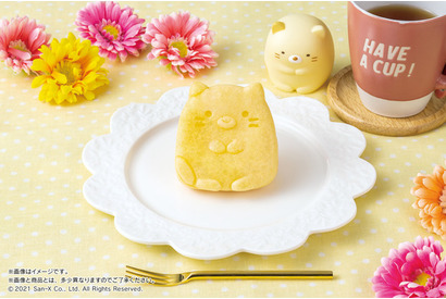 「すみっコぐらし」“ねこ”の姿を再現したもちもちスイーツが登場！ おさかなをもったレアなねこも… 画像