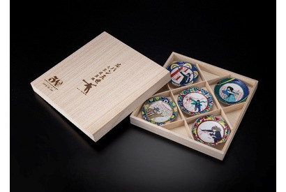 「ルパン三世」アニメ化50周年、ルパンの世界観を九谷焼の色絵で再現した豆皿セットが登場 画像