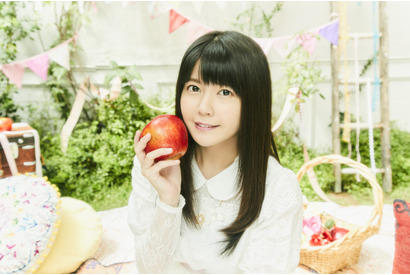 竹達彩奈、10thシングルTVアニメ「だがしかし2」OP主題歌「OH MY シュガーフィーリング!!」1/31発売決定！ 画像