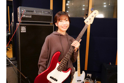 幸村恵理がベースに挑戦!「想像よりも重たくて驚きました」【「OVER RUN!!」連載レポ&インタビュー】 画像