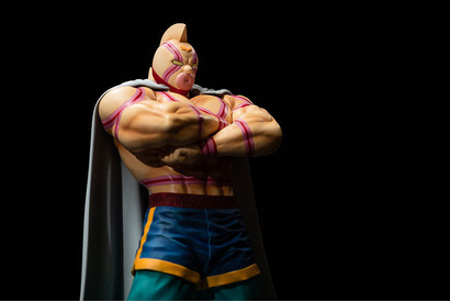 「キン肉マン」キン肉マンスーパー・フェニックスがフィギュア化 マントver.＆復活ver.で登場 画像