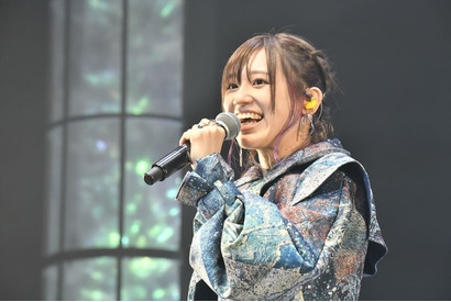 声優・高橋李依、初の単独イベント開催！ ゲスト・小澤亜李と「がっこうぐらし！」キャラソン歌唱も【レポート】 画像