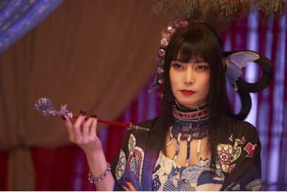 映画「ホリック xxxHOLiC」“何かを得るには対価が必要…”四月一日と侑子の初対面シーンが公開 画像