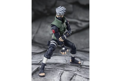 「NARUTO」はたけカカシがS.H.Figuartsに再登場！ 雷切から千年殺しまで幅広いポーズが再現可能に 画像