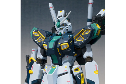「逆襲のシャア」量産型νガンダムがカトキハジメ全面監修でフィギュア化！ 迫力のインコム射出シーンも再現 画像