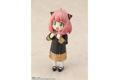 「SPY×FAMILY」アーニャ“せいふくばーじょん”にわくわく♪ 表情パーツ6種付属のアクションフィギュア登場 画像