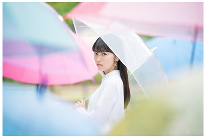 11月14日リリースの石原夏織の1st アルバム『Sunny Spot』収録楽曲「Singularity Point」のMV MAKING DIGESTを公開！ 画像