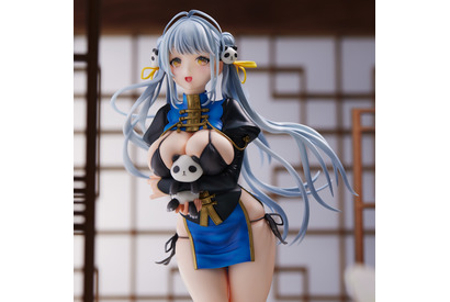 豊満なバスト、胸に埋もれたパンダまで完全再現！ イラストレーター・煎茶の「ぱんだちゃん」初フィギュア化 画像