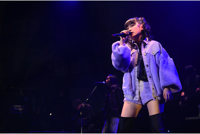 JUNNAの3rdライブツアーで新曲「コノユビトマレ」や『マクロスΔ』楽曲などを披露！「歌を届けられるのが私の一番の幸せ！」 画像