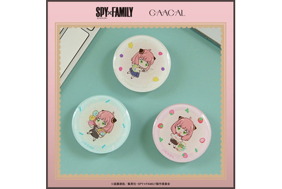 「SPY×FAMILY」アーニャのさりげないイラストが大人かわいい♪ 3in1充電器など「GAACAL」コラボアイテム全9種 画像