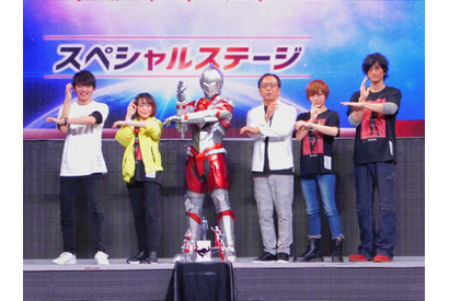 アニメ『ULTRAMAN』スペシャルステージで潘めぐみと濱田龍臣の“ウルトラマン愛”が炸裂！「一緒に“ウル活”しましょう」【レポート】 画像