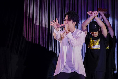 福山潤 サプライズ盛りだくさんな”自身初のミニライブ”「dis-communicate」スペシャル・ミニライブが開催【レポート】 画像